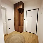 Apartman River Lux Residence & Private Garage *