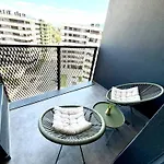 River Lux Residence & Private Garage