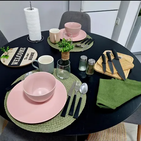 Apartment Infinity & Privat Garage *