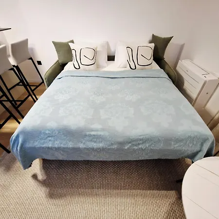 Infinity & Privat Garage Apartman