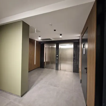 Infinity & Privat Garage * Sarajevo