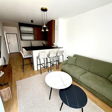 River Lux Residence & Private Garage